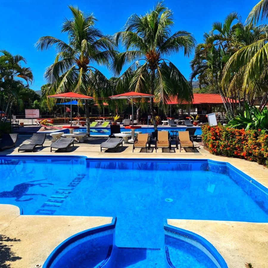Hotel El Regalo นิโกยา ภายนอก รูปภาพ